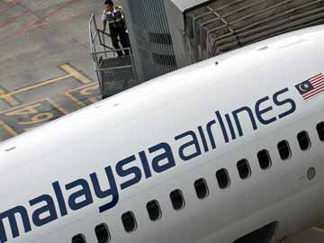 Malaysia Airlines Jet Turns Back Due to 'Pressure' Woes