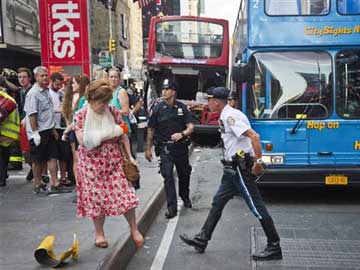 13 Hurt in New York City Theatre District Bus Crash 