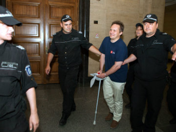 Vladimir Putin's Opponent, Sought by Russia, Released From Custody in Bulgaria