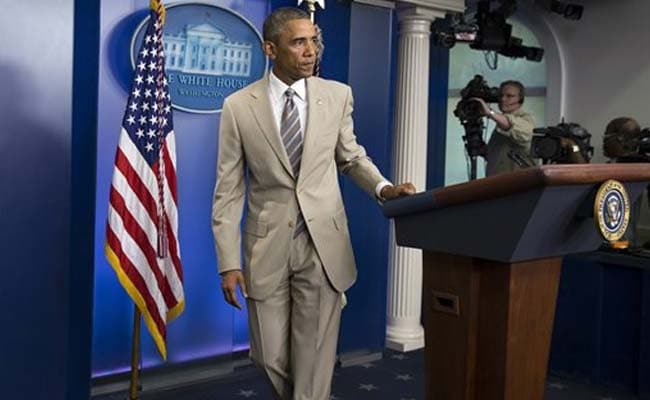 'The Audacity of Taupe': Obama Suit Creates Sartorial Stir    