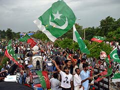 Pakistan Cleric Demands Nawaz Sharif's Arrest as Protests Dwindle