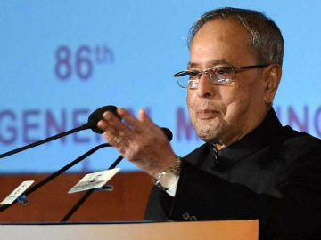 Pranab Mukherjee Congratulates Commonwealth Games Medal Winners