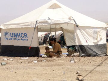Rich Nations Must Accept More Syrian Refugees: Campaigners