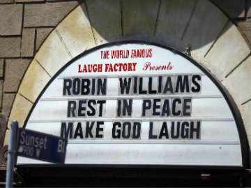 Comedy Great Robin Williams Hanged Himself at Home
