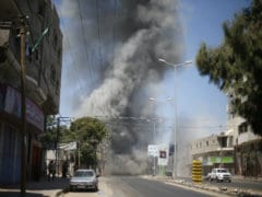 Israel Air Strike Kills Two in Gaza After Egypt Calls Talks