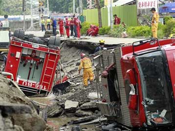 12,000 Evacuees Return after Taiwan Gas Explosions 