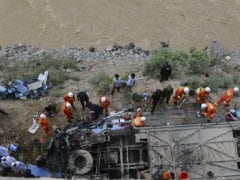 Tibet Bus Accident Kills 44 People, Injures 11
