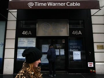 Time Warner Cable Suffers Major Outage; New York Launches Probe