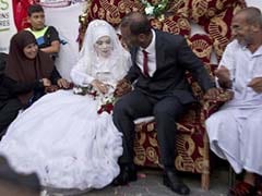 Wedding Joy for Refugees at Gaza UN School