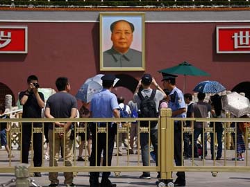 China Executes Eight for 'Terrorist' Attacks in Xinjiang 