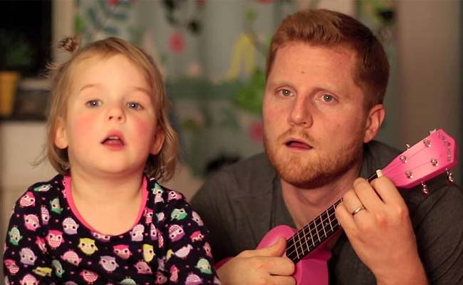 A Little Girl Was Afraid of Firecrackers. This is How Her Dad Comforted Her