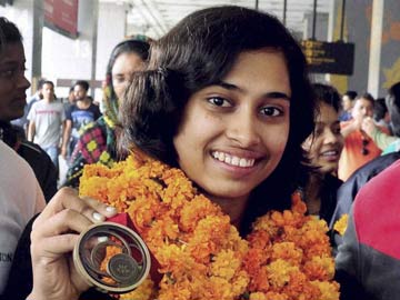 Bronze-Winning Indian Gymnast Dipa Karmakar Toast of Tripura