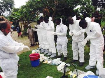 Kenya to Bar Travellers from Ebola-Hit Countries 