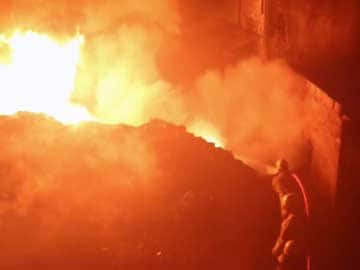 Four Workers Burnt Alive in Fire at Plastic Godown in Tamil Nadu