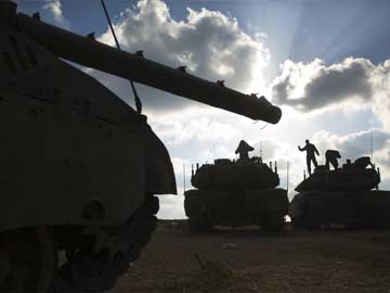 Barack Obama Backs Mideast Truce Efforts, Seeks Easing of Gaza Isolation
