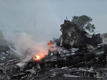 Tracing a Perilous Route to MH17 Crash Site
