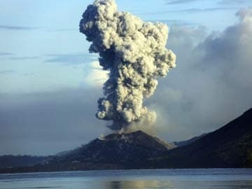 Dramatic Papua New Guinea Volcano Quietens