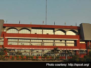 After Kashmiri Students Cheer Pakistani Team, Clashes at College, 12 Injured