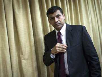RBI Governor's Tough Inflation Stance Risks Stand-Off With Government