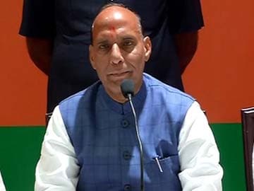 We Can Have Dialogue on Kashmir Under Ambit of 'Insaniyat', says Rajnath Singh