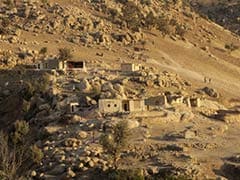 About 4,500 Atop Iraqi Mountain, Say US Officials