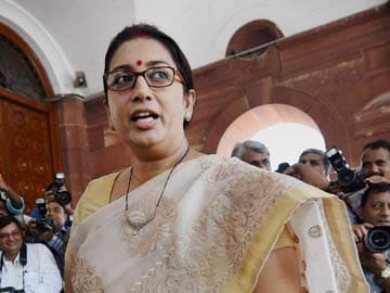 Smriti Irani Claims Yale Degree, Triggers More Speculation