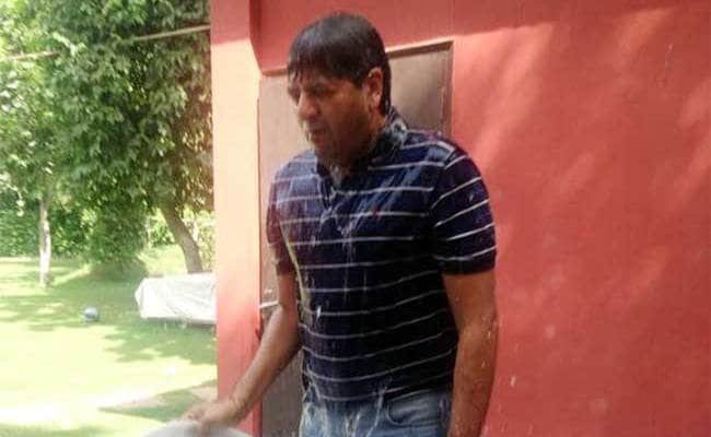 This, You Need to See: NDTV's Vikram Chandra, Drenched But Smiling #IceBucketChallenge 