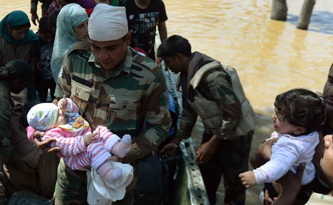 Army to The Rescue, Not State Government, Say Angry Srinagar Residents