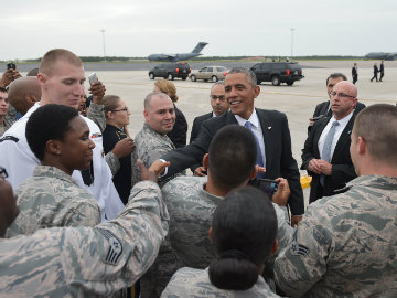 Barack Obama to Huddle With Generals Planning Islamic State Assault