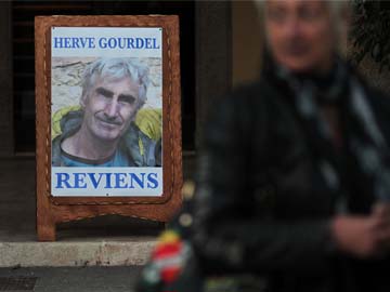 French Hostage Fate Unknown as Paris Refuses to Bow to Blackmail