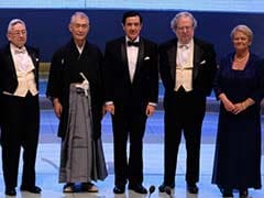 Anti-Apartheid Hero, Ex-Norway PM Awarded 'Asian Nobel' Prizes