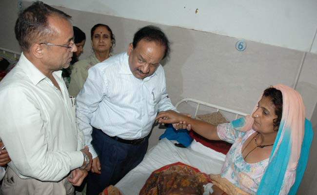 Jammu & Kashmir Floods: Centre to Send Doctors to Prevent Outbreak of Diseases