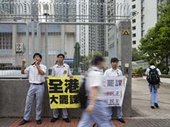 Hong Kong School Children Join Student Protest Demanding Democracy