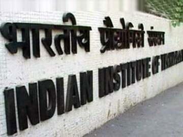 IIT Eases Norm, Allows Board Exam Marks; 20 Percentile to Stay 