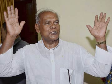 Bihar Chief Minister Jitan Manjhi Attacks Sushil Modi on Medical Scam