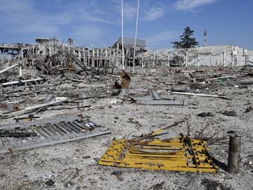 Battles Leave Lugansk Airport, Busy Tourist hub in Ruins