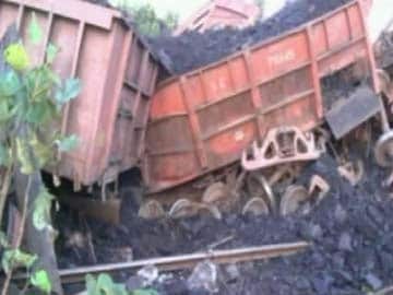 Goods Train Derails After Maoists Blow-up Tracks in Jharkhand