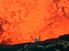 Man Takes Selfie Inside an Active Volcano!