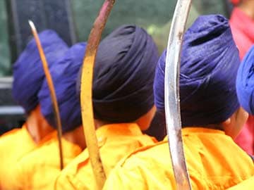 Sikhs Open Free School in Britain