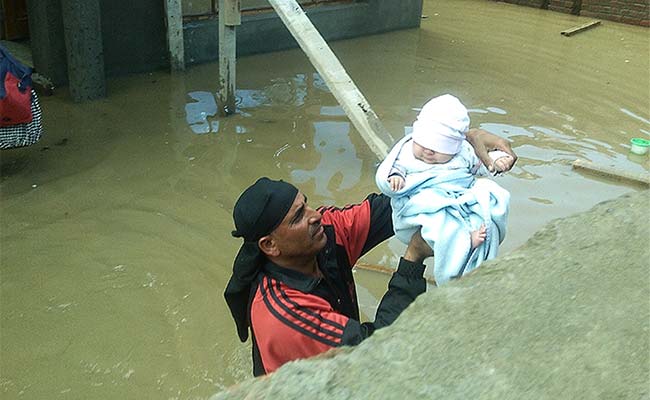 This 7-Day-Old Baby's Rescue Favourited by Soldiers in Srinagar