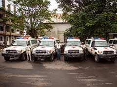 US Gives Ambulances to Sierra Leone to Fight Ebola
