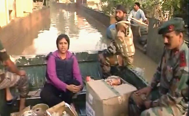 Kashmir Floods: The Tireless Service of a Battalion And Its Boats