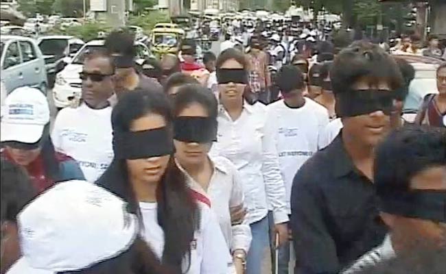 When Bangaloreans Walked Blindfolded