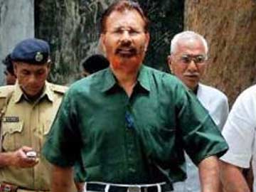 Loopholes in CBI Chargesheet Helped Former Police Officer DG Vanzara Get Bail