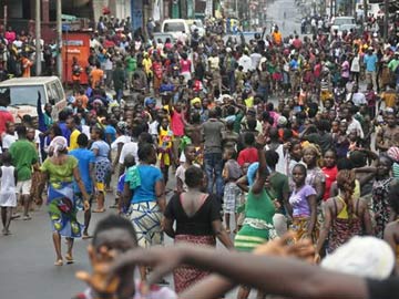 Nurses Go On Strike in Ebola-Hit Liberia