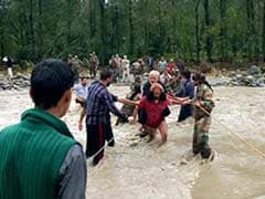 Jammu and Kashmir Floods: Acting on Facebook SOS, Army Saves Pregnant Woman Stranded in Srinagar