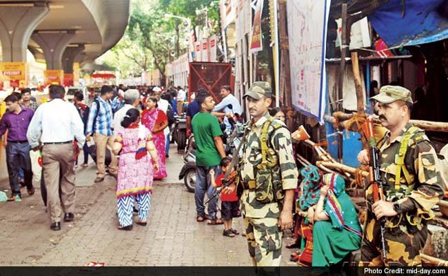 Guarding Mumbai's Most Popular Ganpati, Lalbaugcha Raja