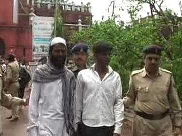 Men Arrested For Converting to Islam Become Hindus Again