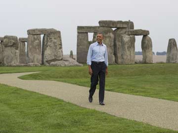 Barack Obama Seeks Solace at Stonehenge