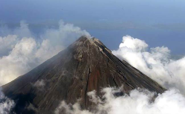 Lava Flows From Philippine Volcano; Thousands Flee